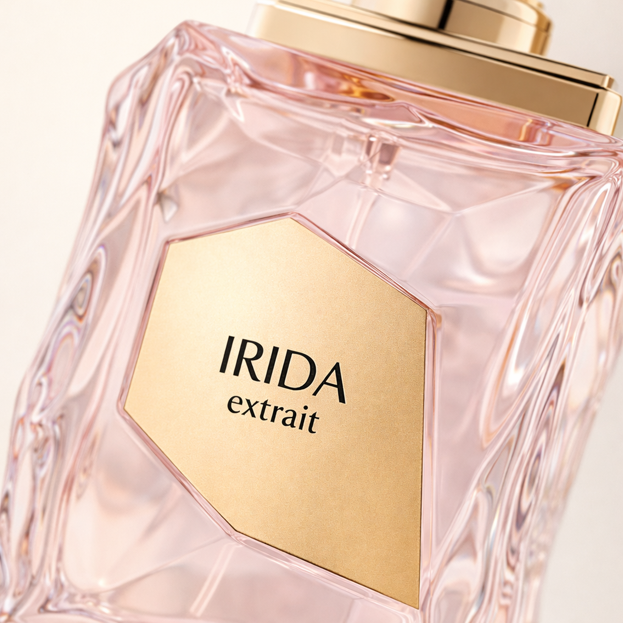 French Avenue Irida Extrait de Parfum macro label detail gallery showcase