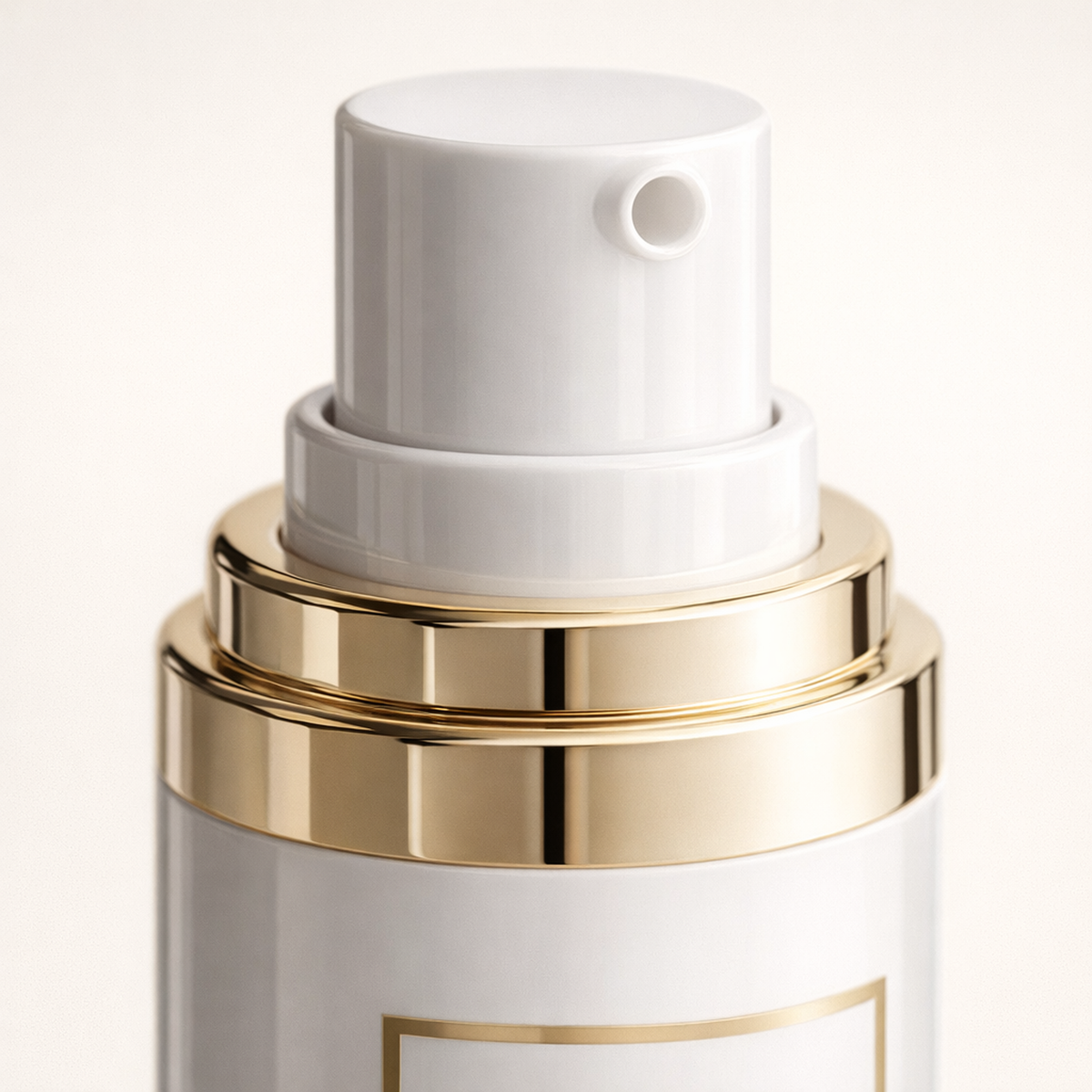 Maissa 66 Avenue Deo Spray cap macro detail gallery showcase