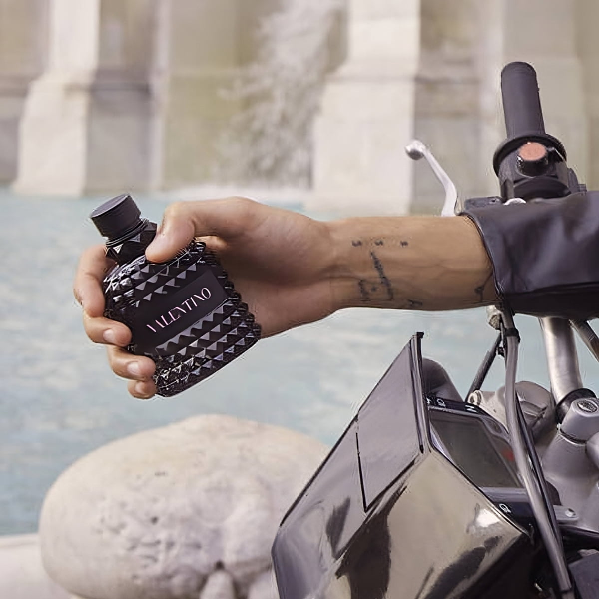 Valentino Uomo Born In Roma EDT | My Perfume Shop