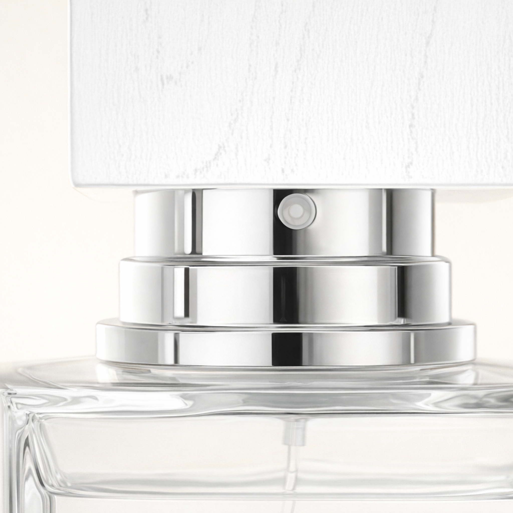 Min New York Experimental First Time EDP cap macro detail gallery showcase